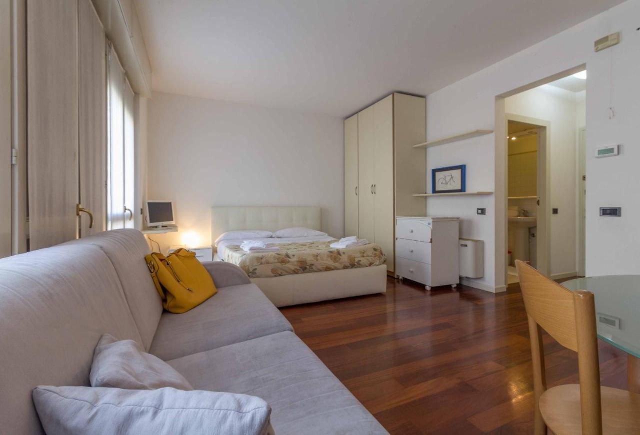 Apartmán Studio Roma 41 - Affitti Brevi Italia Lecco Exteriér fotografie